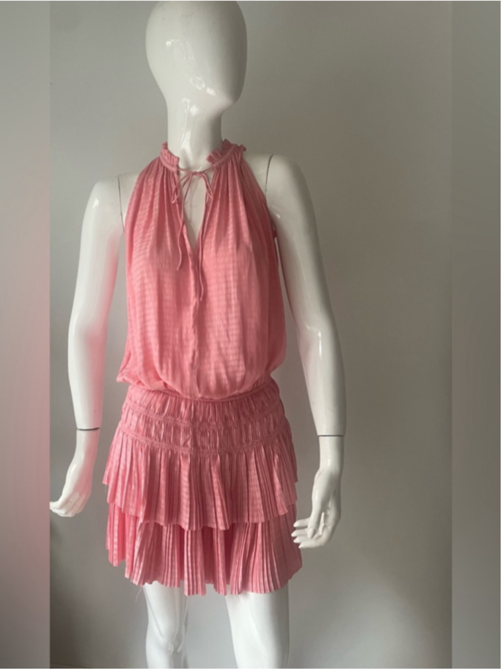 3RD & Fourth Pink Satin Halter Mini Dress Size Medium - Picture 5 of 8